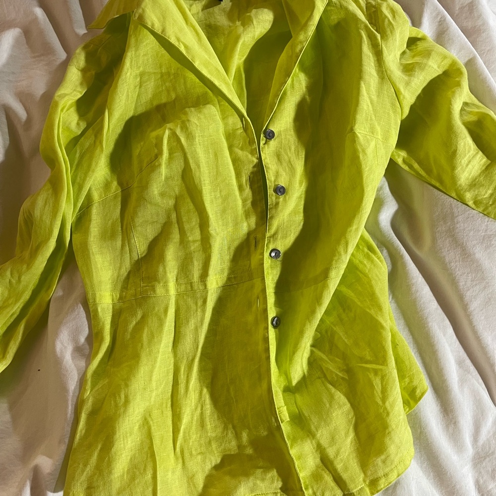 Jones New York linen lime green shirt